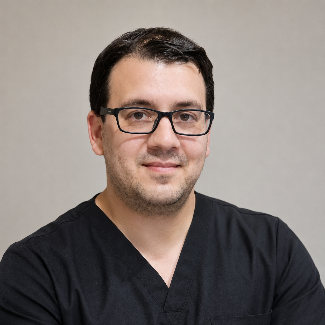 Dr. Tomás Gondra, médico neurocirujano en Lanús